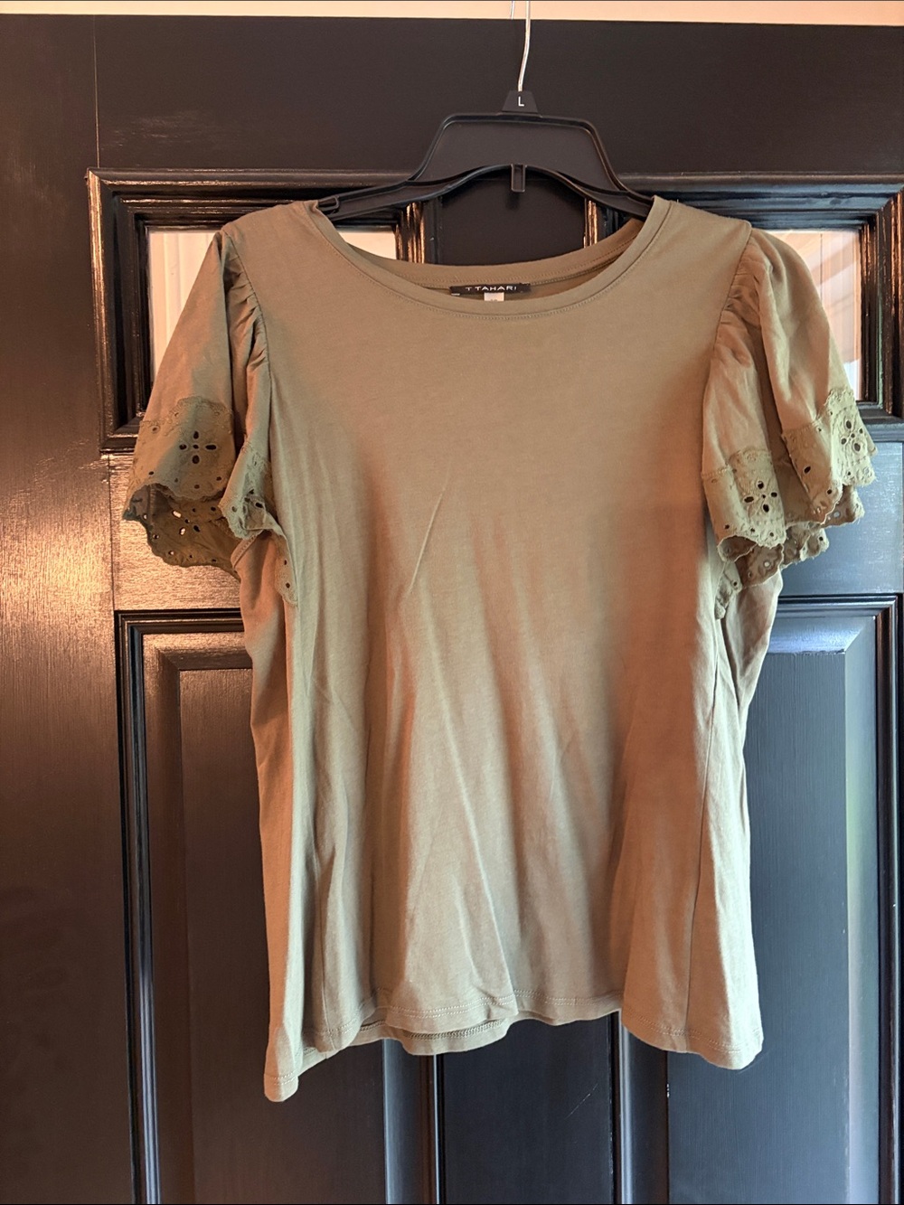T Tahari Olive Eyelet Flutter Sleeve Top